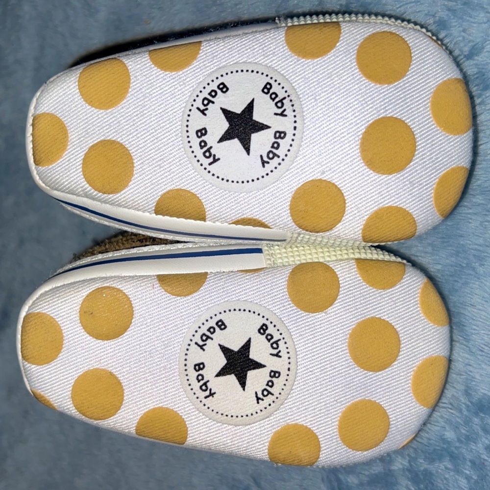 Leopard baby girl soft bottom shoes.